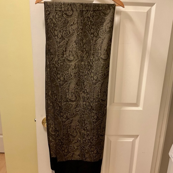Pashmina black gold paisley scarf NOWT - Picture 4 of 4